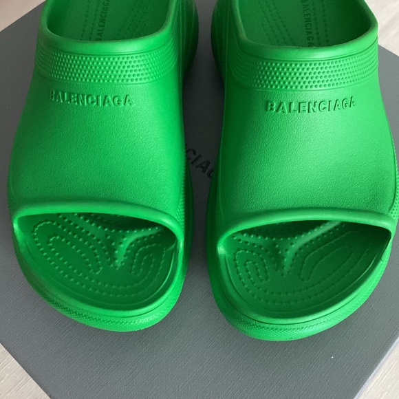 Balenciaga Crocs Edition Slides - Picture 8 of 14